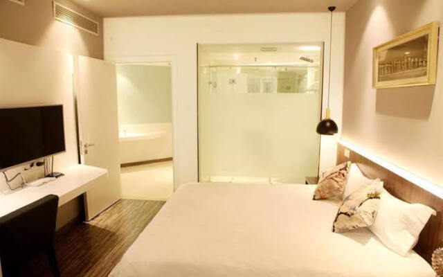 Delight Palace Taili Service Apartment (Yopark Taili Service Apartment)