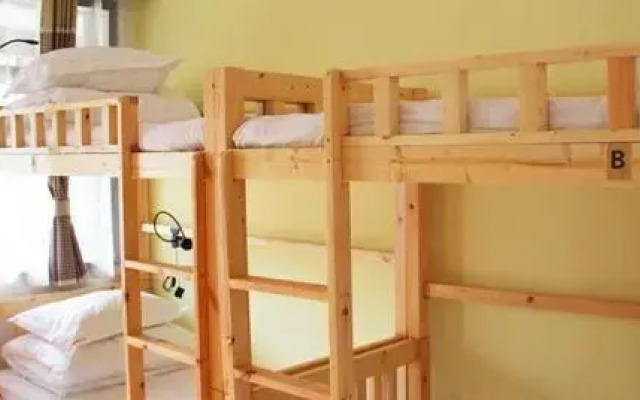 Taian Hong Men International Youth Hostel