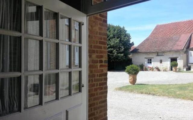 Tourterelle, à proximité de Auxerre et Chablis