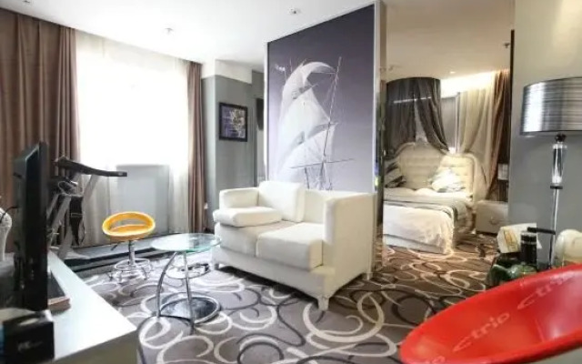 Zhengzhou Zijun Fashion Hotel