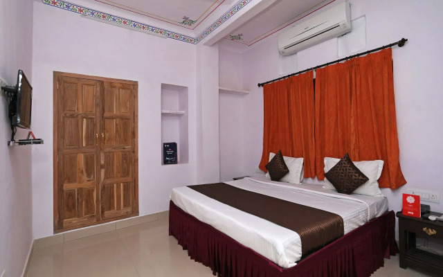 Devi Vilas Guest House