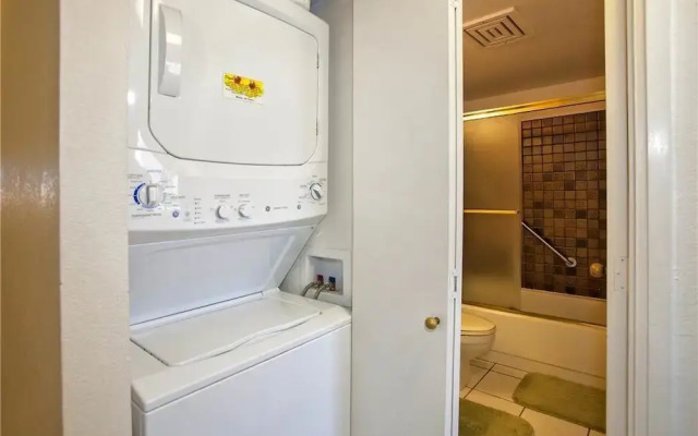 Kamaole Sands 03-401 - 2 Br Condo