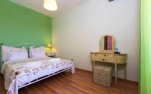 Malvasia Villa