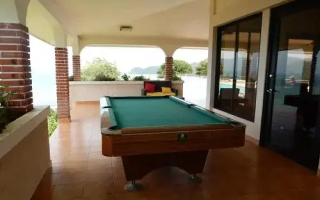 Alegria House Portobelo