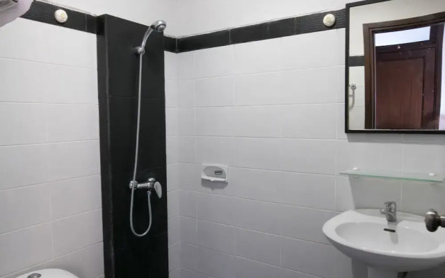 Arimanu Guest House