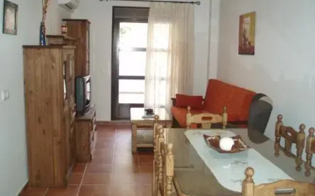 Apartamentos Castillo de la Yedra