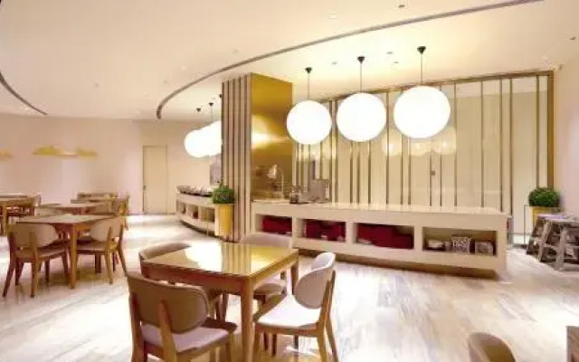 Ji Hotel Shenzhen Shennan Aveue Huaqiang Branch