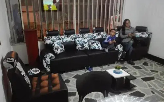 Hotel Familia Real