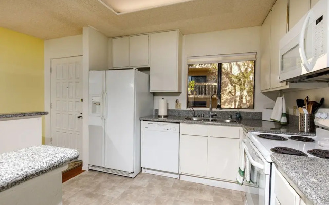 South Sierra Condominium #143428