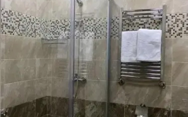 King Jireh Apartment Baku