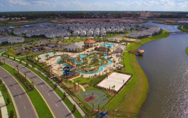 Four Bedrooms w/ Pool TownHome 4841