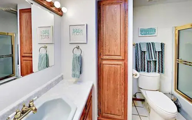 Se Teakwood - 3 Br Home