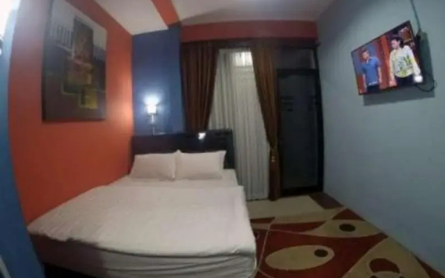 Fazle Mawla Guest House