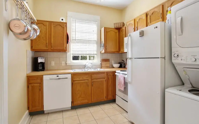 317 E Anderson Street Home