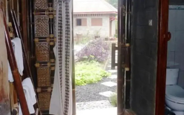 Pondok Bamboo Sendangsari