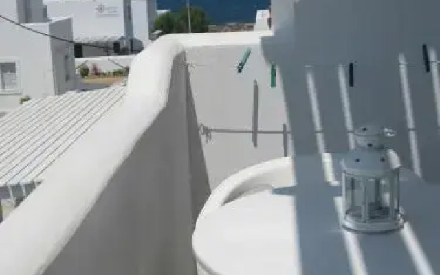 Vavanos Studios