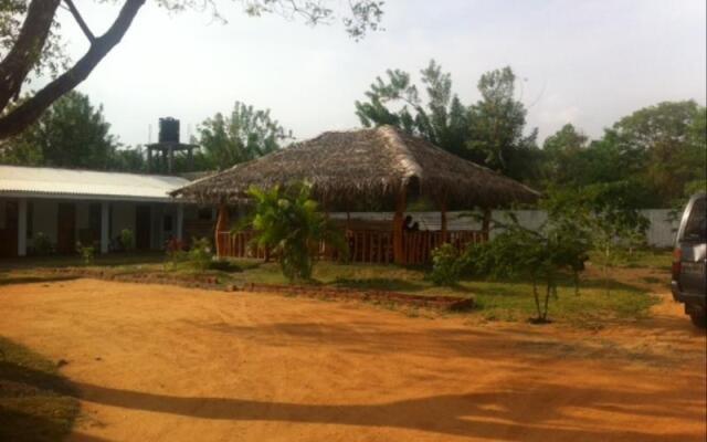 D Sun Shine Bungalow and Restaurant