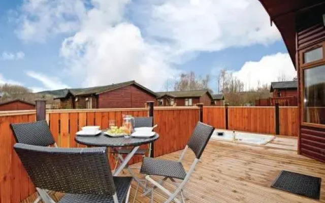 Ashlea Pools Lodges