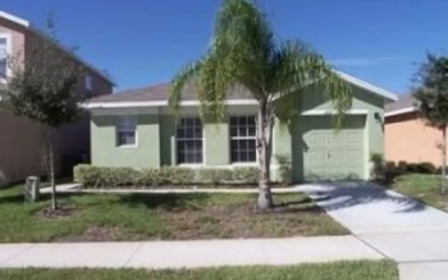 289 Sandy Ridge House 4 Bedroom by Florida Star