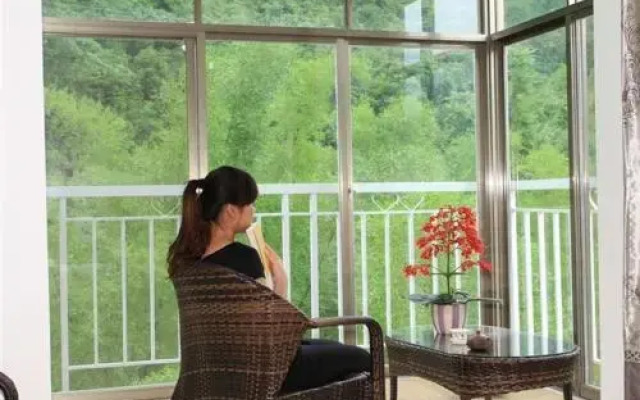 Shanshui Trends Hotel Bama Bipoyuan