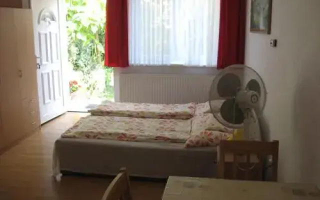 Axter Apartman Vendégház