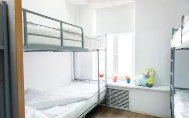 YOU hostel