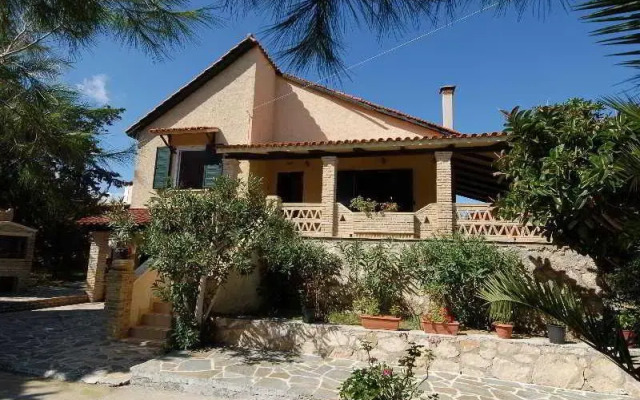 Marina's Villas