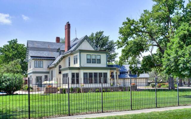 Wellington Place Inn