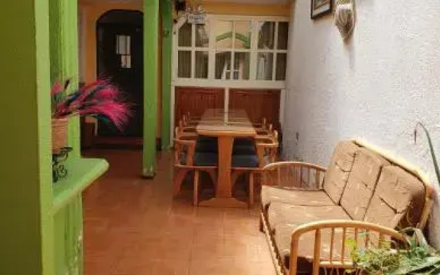 Hostal Arco del Sol