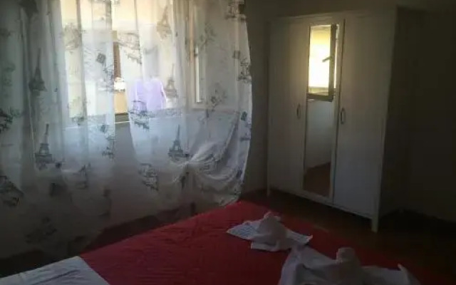The Rooster B&B