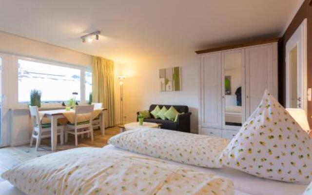 Ferienwohnungen Nebelhorn Appartementhaus