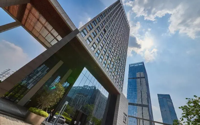 Heefun Aparthotel Poly World