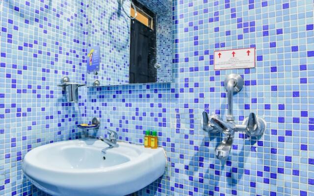 FabHotel Jass Hospitality Sector 43