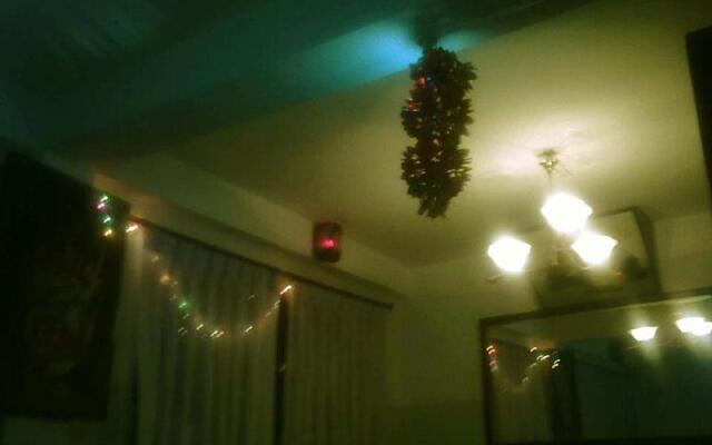 Juneli Guest House