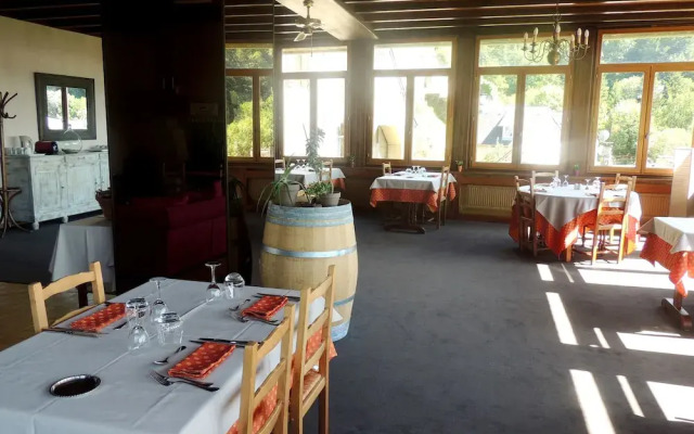 Logis L'Hostellerie De La Vallee