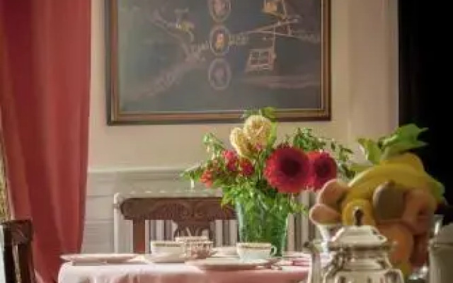 Palazzo Lengueglia B&B