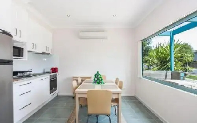 Anglesea River Apartments - 2 Bed Unit 2/4