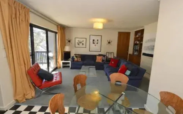 Mowamba B2 Three Bedroom