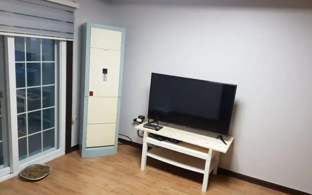 Sharp Pension