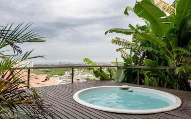 Linda Casa No Itanhangá