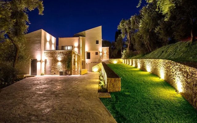 Golden Bay Suites & Maisonettes