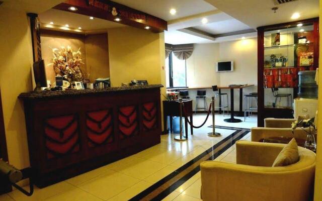 GreenTree Inn ShangHai Middle YanAn Road Express Hotel