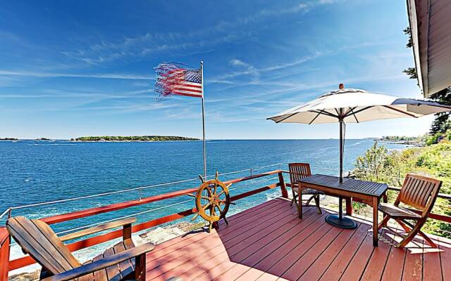 180 King Phillips Cabin