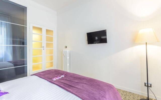 Home Holiday Rome - Colosseo