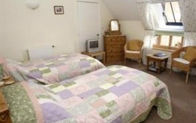 Lodge Farmhouse Bed & Breakfast