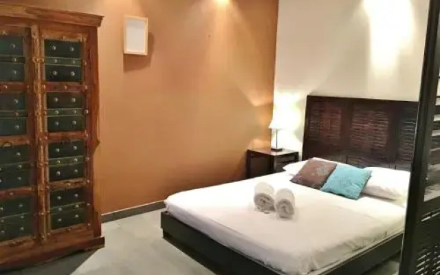 Lumineux Appartement- Carré D'or- Proche mer