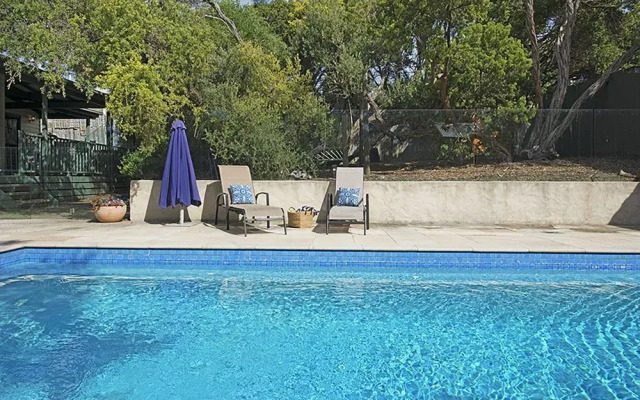 Poolside Sorrento