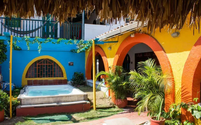 Casa del Ritmo Hostel