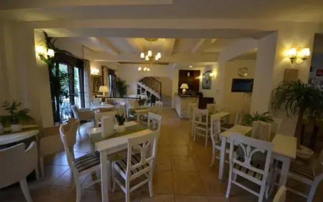 Hotel Agelis