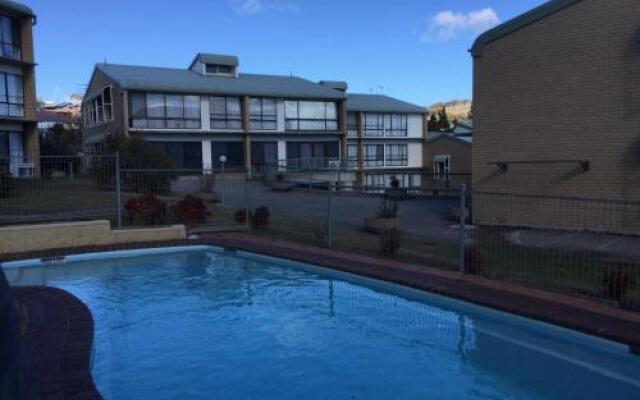 Kirwan Apartments 27
